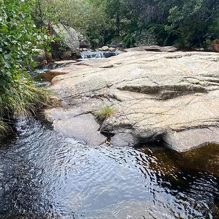Сasa de vacaciones Casa Do Penedo - Um Segredo Na Serra Da Estrela *
