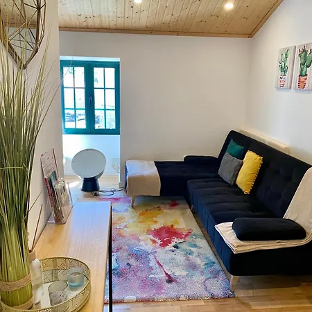 Casa Do Penedo - Um Segredo Na Serra Da Estrela *