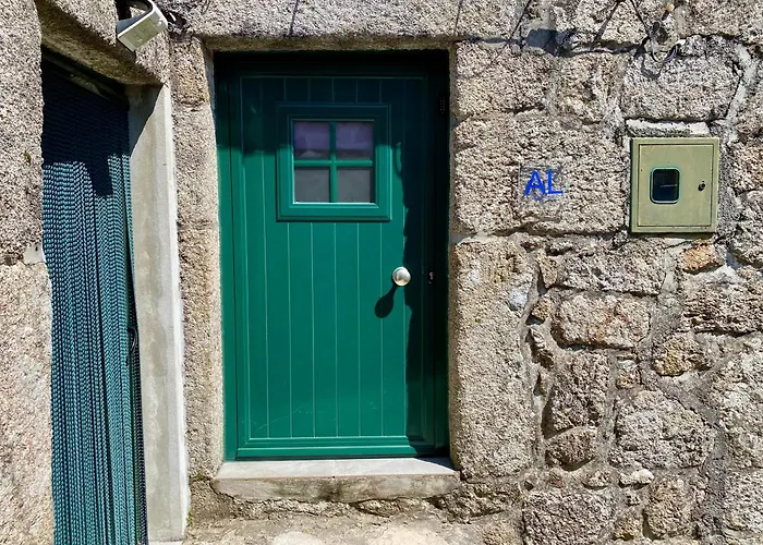 Casa Do Penedo - Um Segredo Na Serra Da Estrela Casa de Férias *